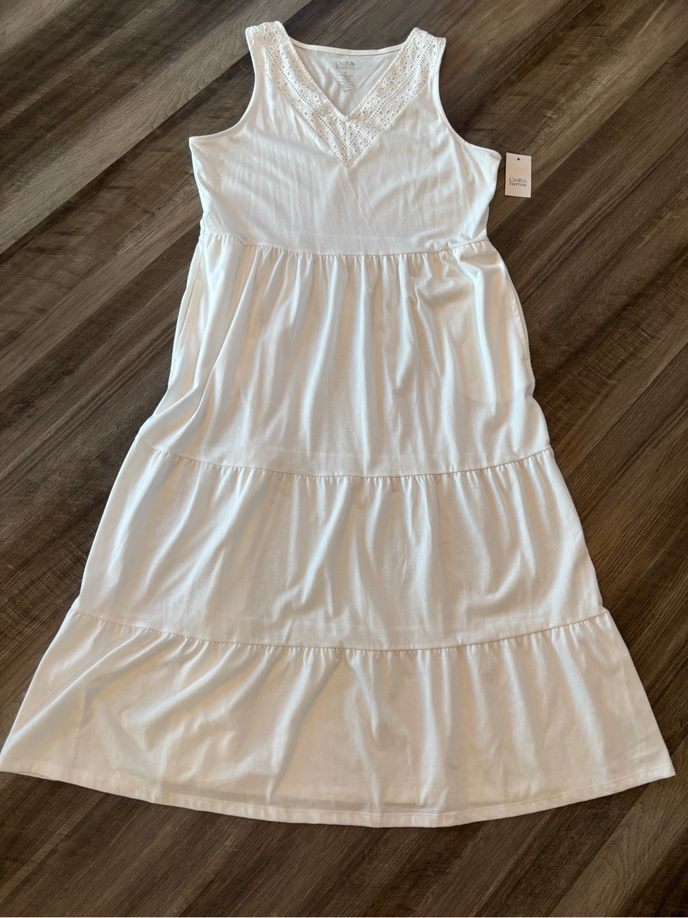 New Croft & Barrow White Sleeveless Tiered Casual V-Neck Dress